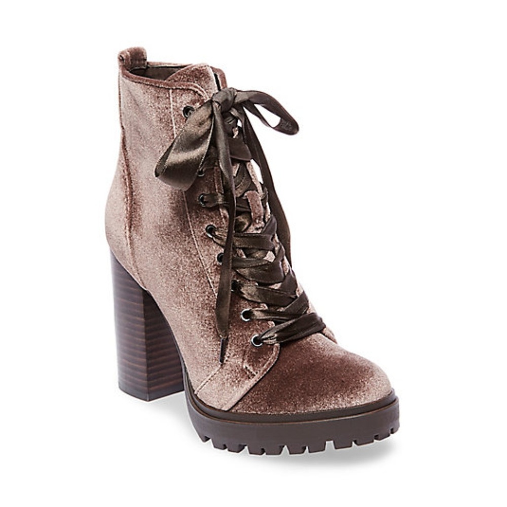 Steve Madden Laurie Velvet Boots in Taupe